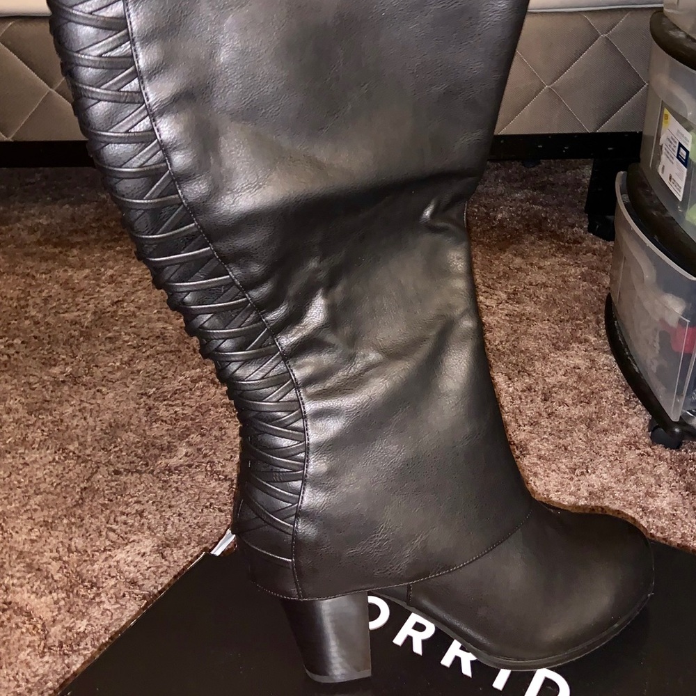 Torrid boots - Picture 2 of 4